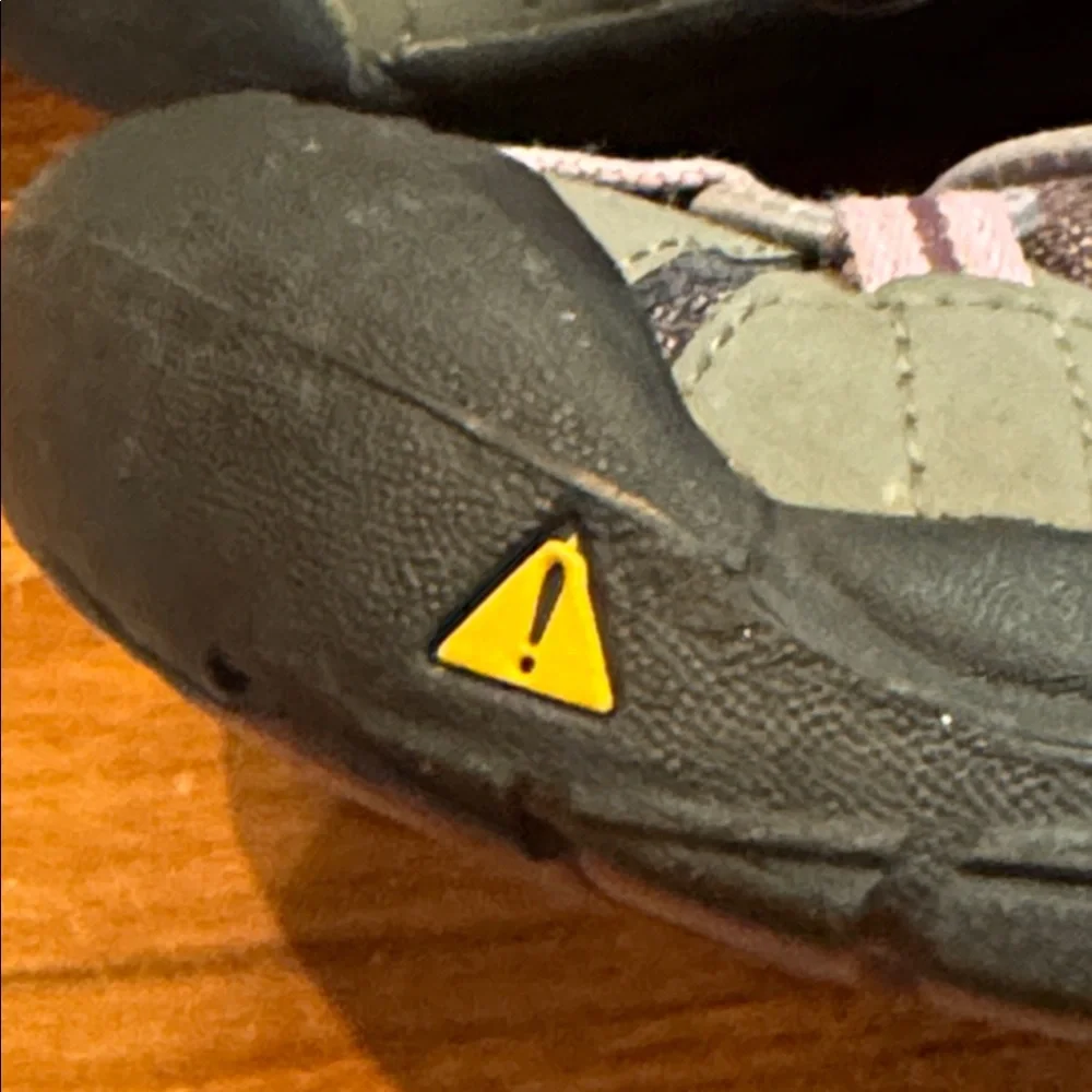 KEEN Waterproof Sandal Kids 3 Adjustable Straps Hiking Walking Comfort Sturdy